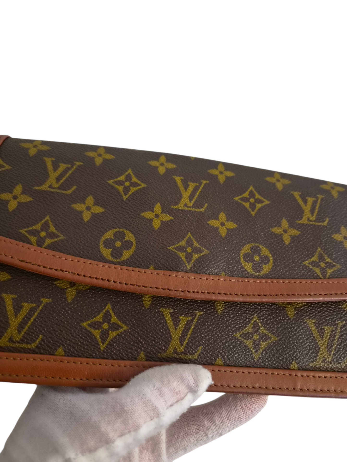 Louis Vuitton Dame clutch