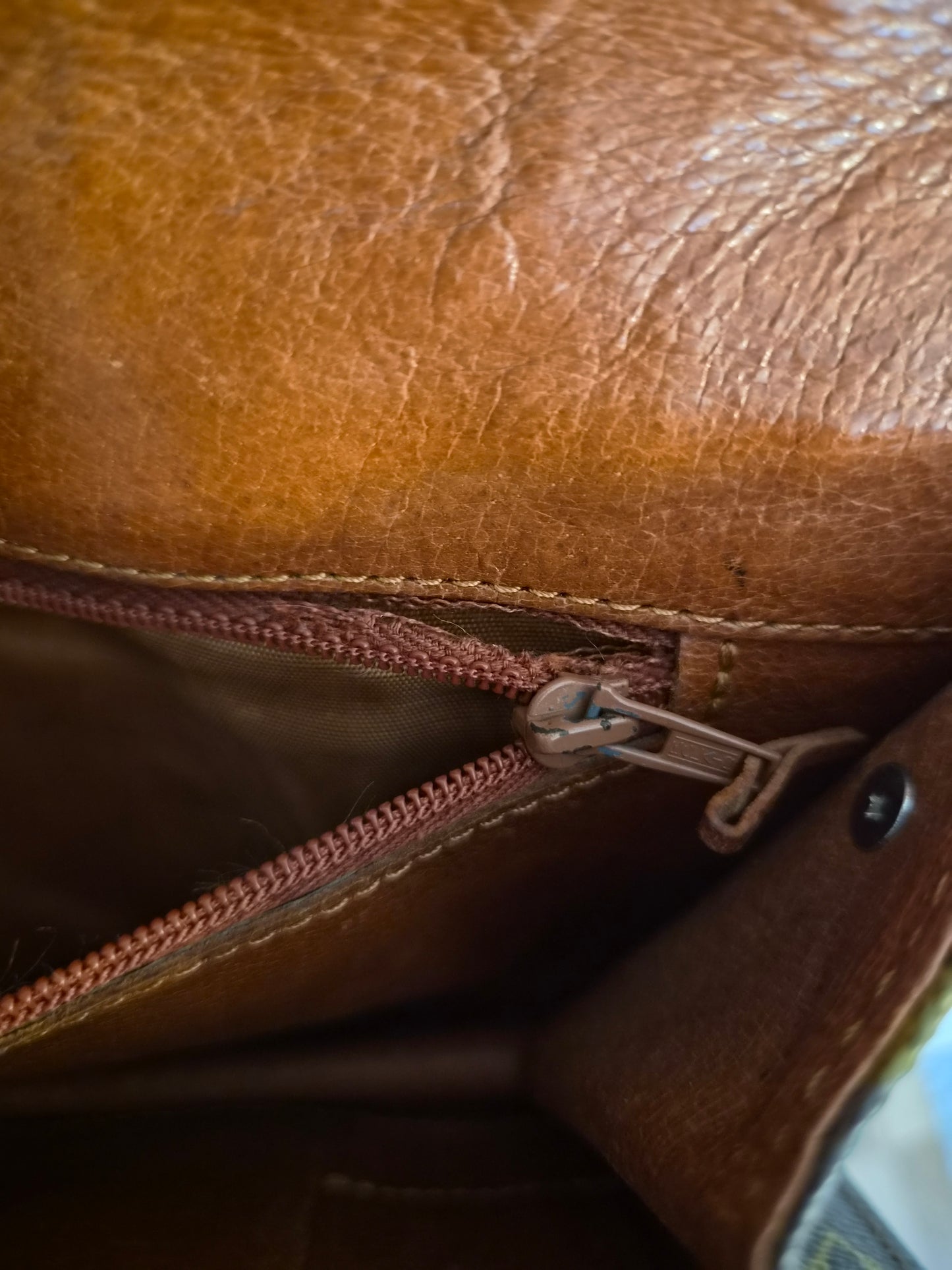 Louis Vuitton Dame clutch