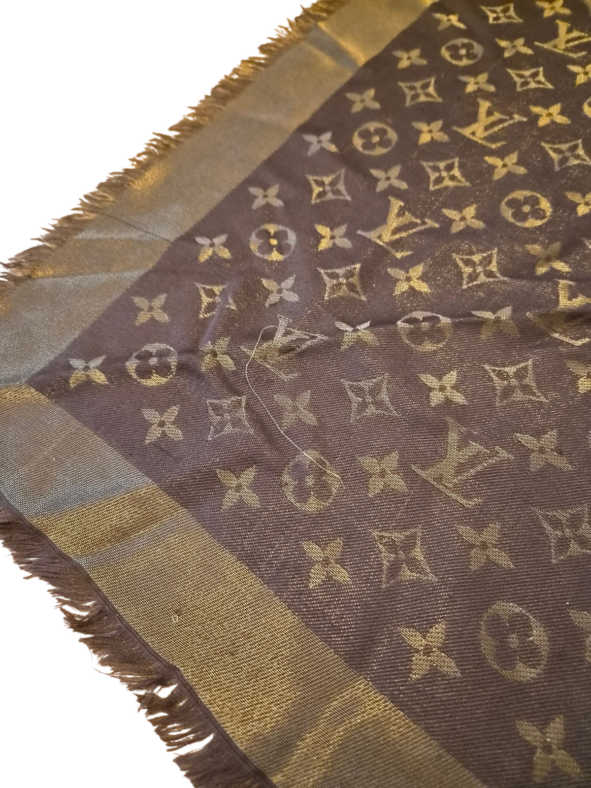 Louis Vuitton Shine Shawl
