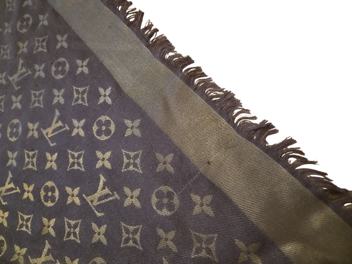 Louis Vuitton Shine Shawl
