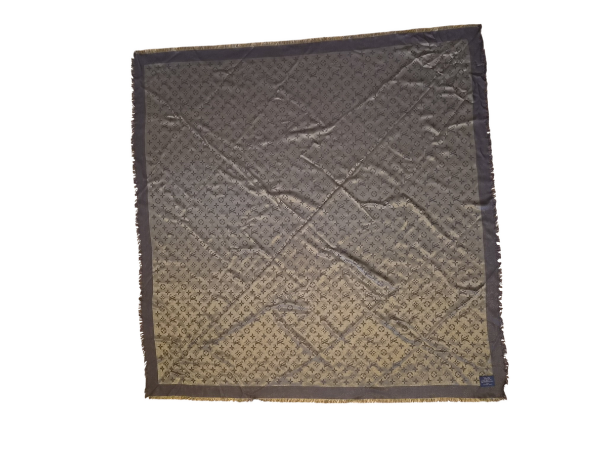 Louis Vuitton Shine Shawl