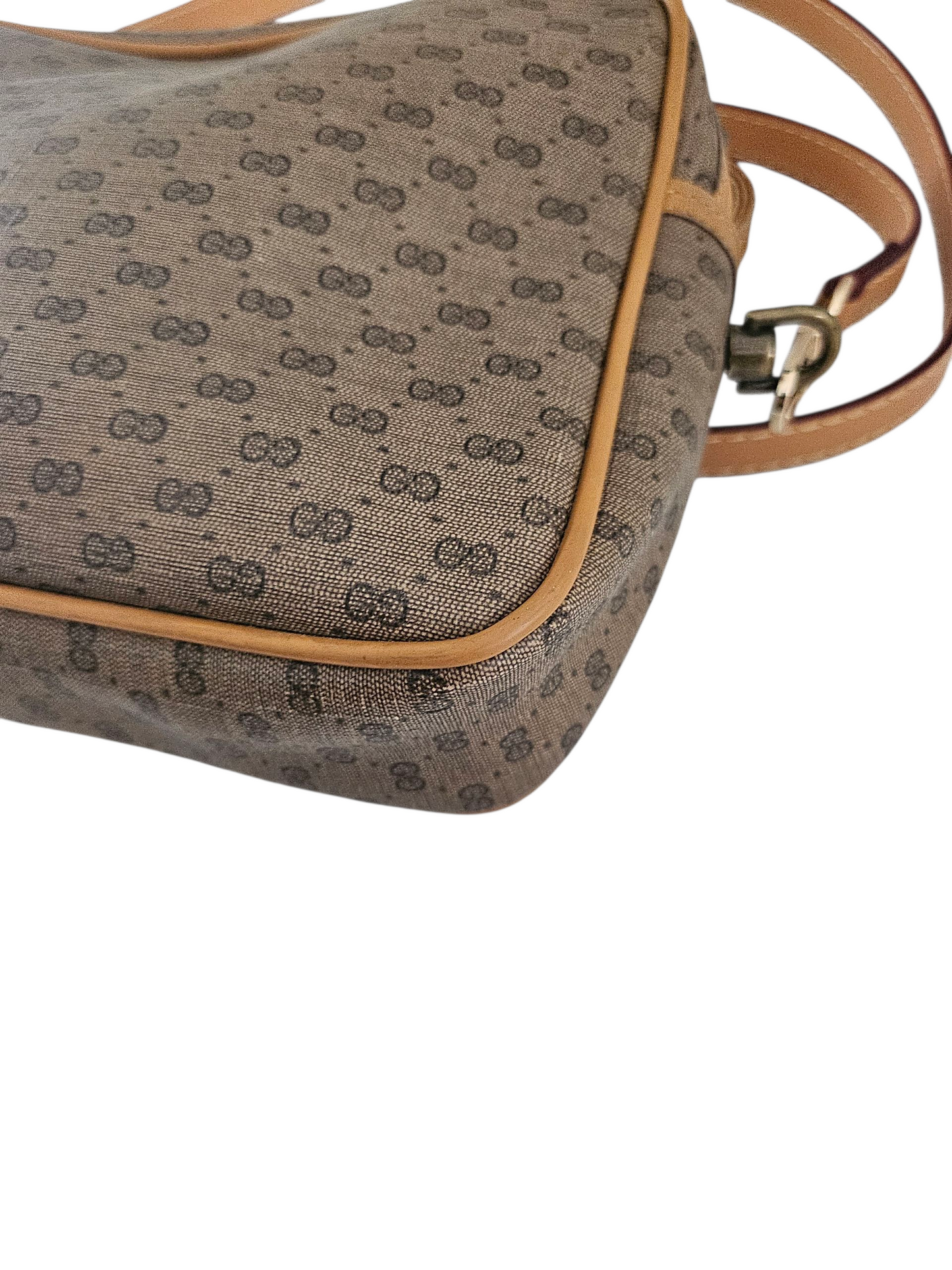 Gucci Micro GG crossbody bag