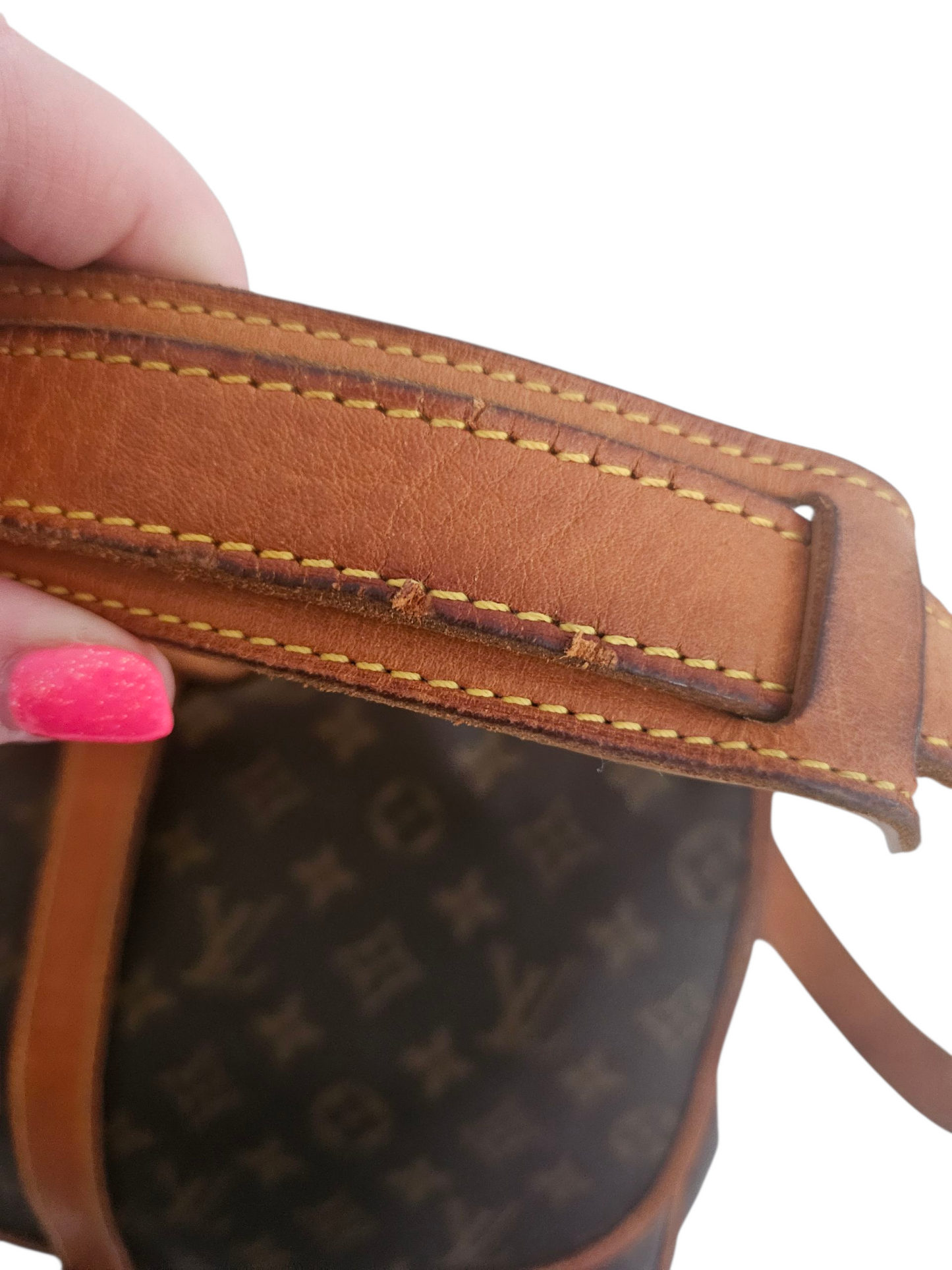 Louis Vuitton Saumur 35