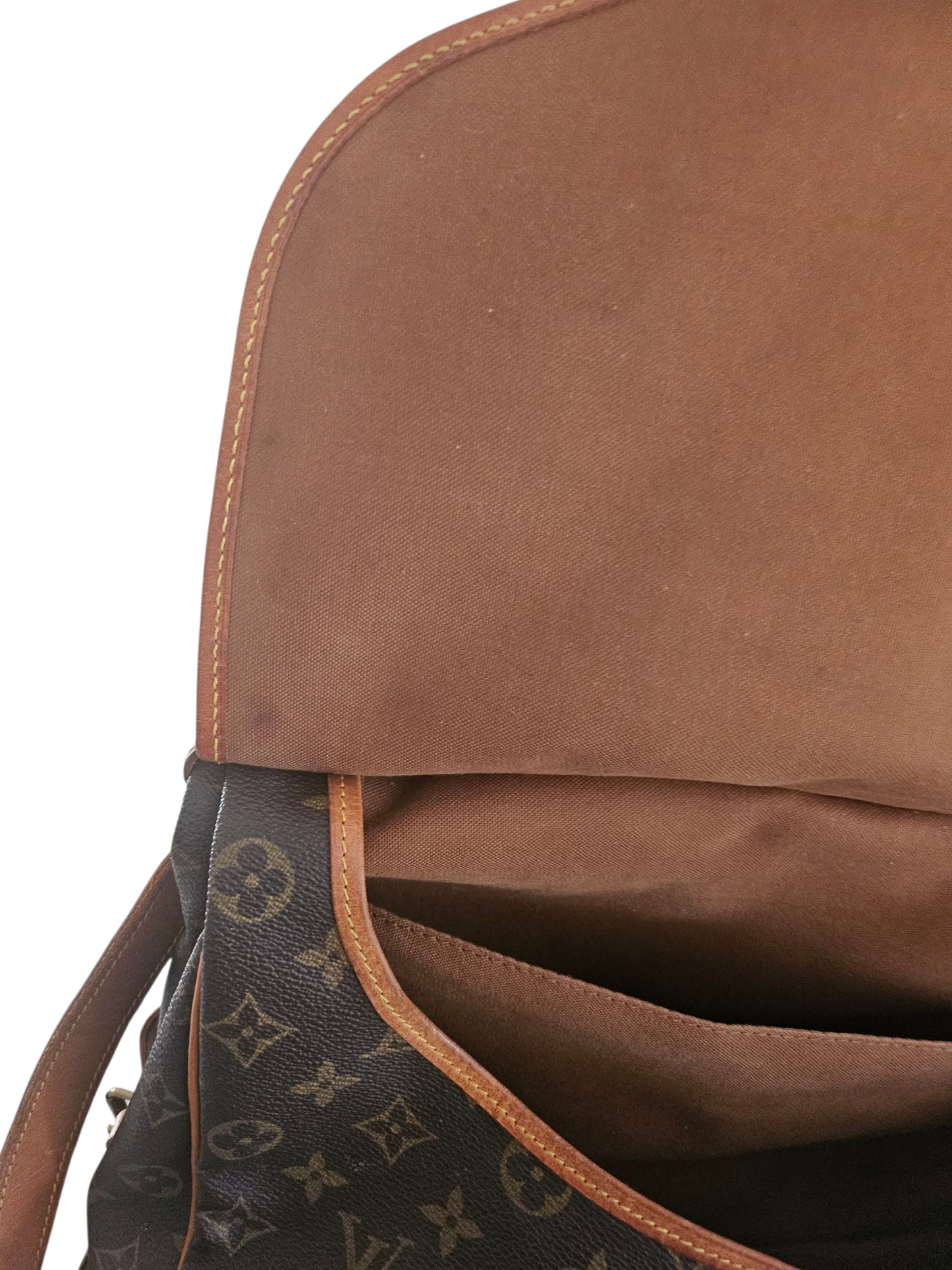 Louis Vuitton Saumur 35