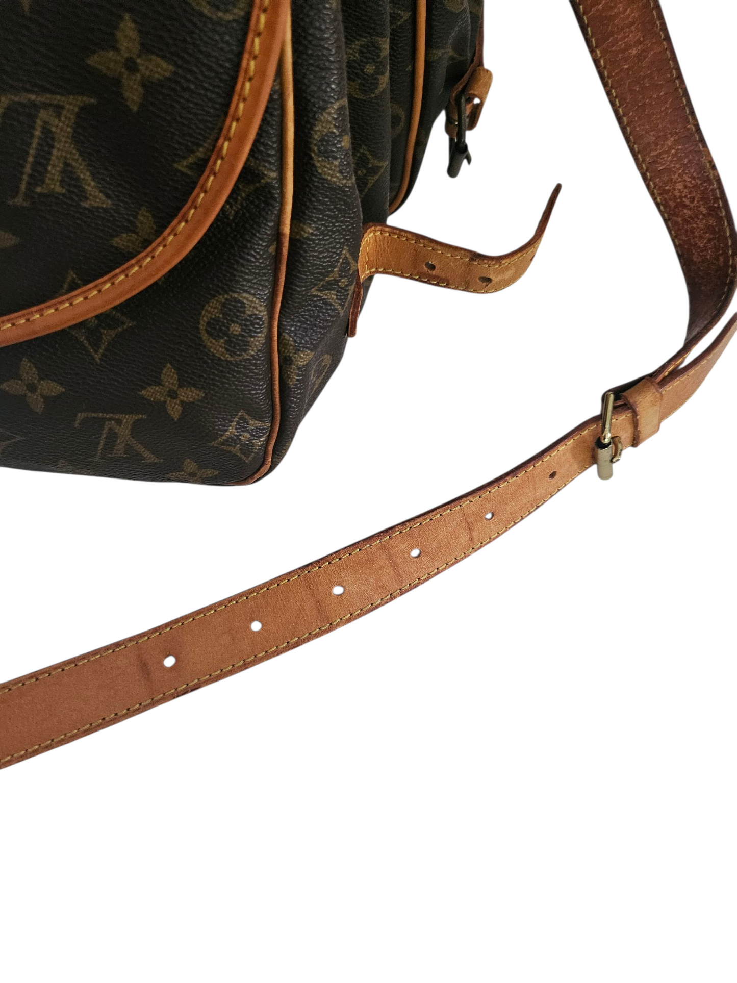 Louis Vuitton Saumur 35