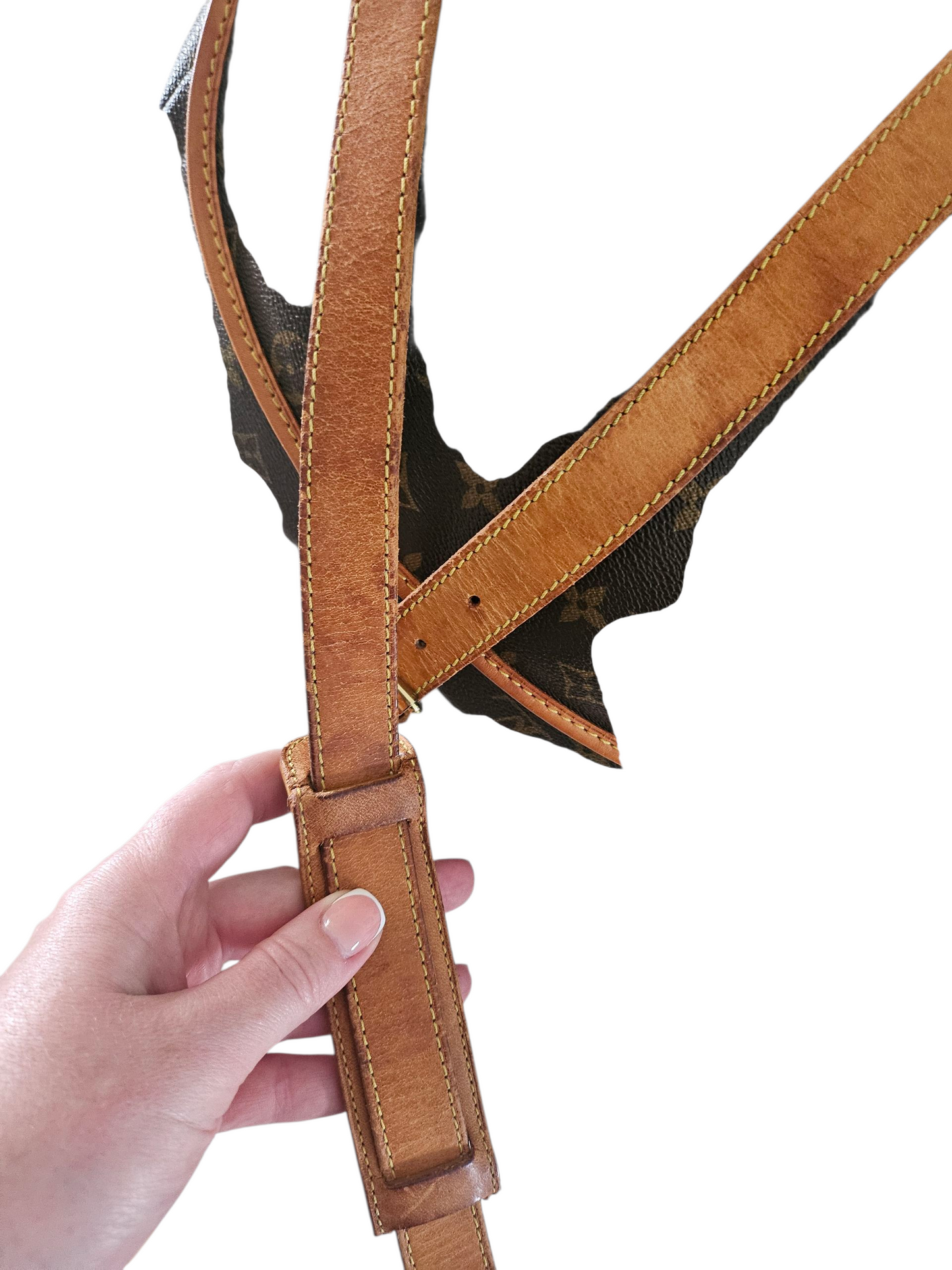 Louis Vuitton Saumur 35