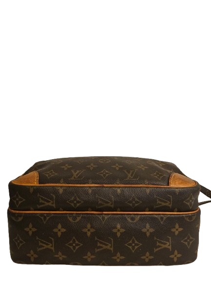 Louis Vuitton Nile MM