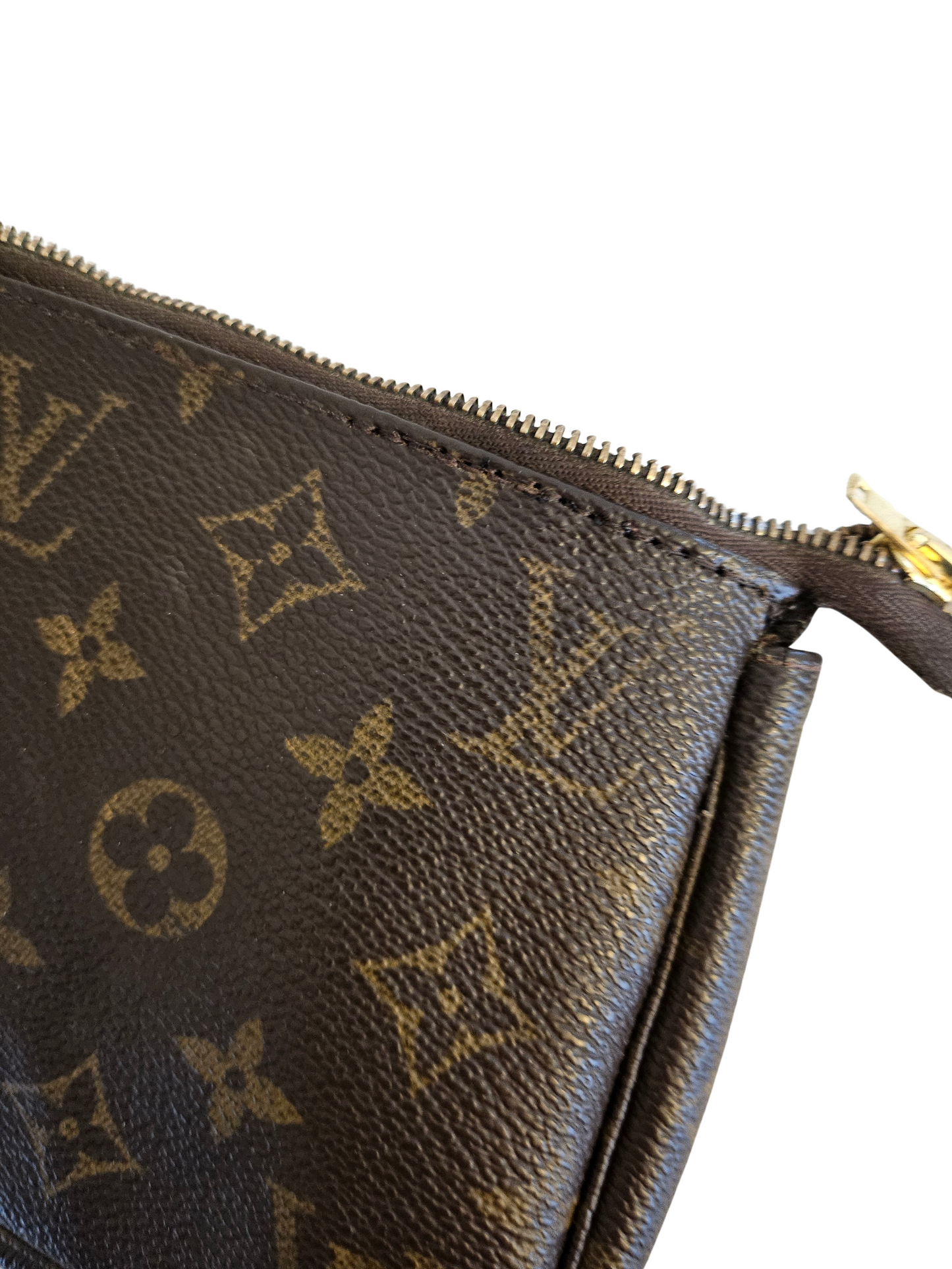 Louis Vuitton Pochette Accessoires