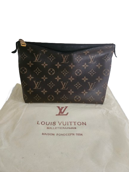 Louis Vuitton Pallas clutch